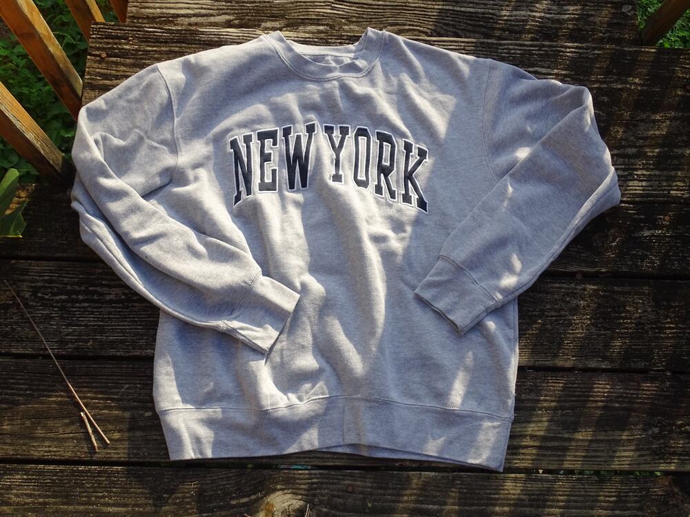 New York Popular Varsity Collegiate NYC Appliqué Stitched Gray Crewneck XL